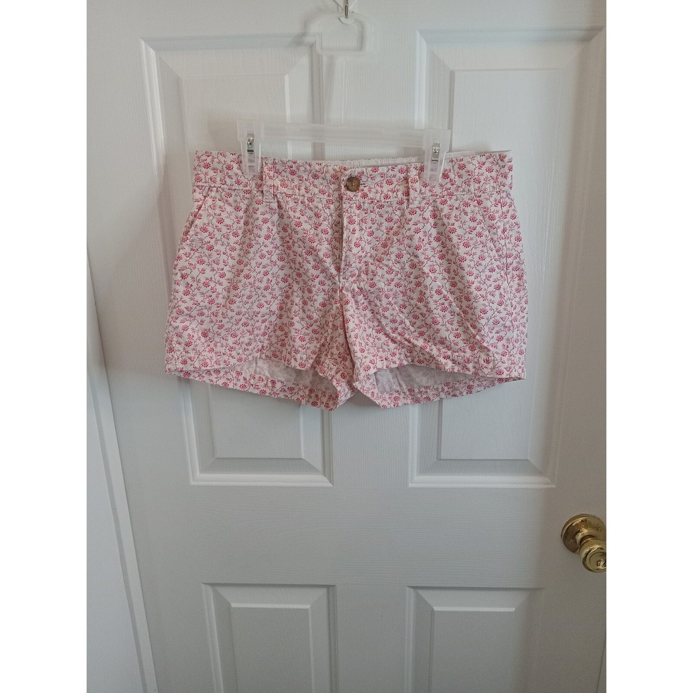 Old Navy white with red flowers shorts Size 4 Womens Summer Shorts